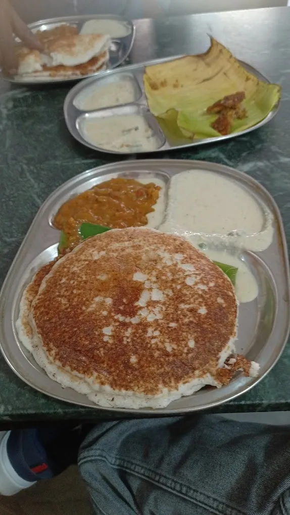 Shringar Hotel & Hegde Caterers