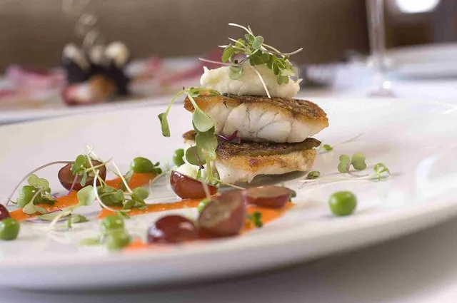 Green apple's Food & Catering - 6