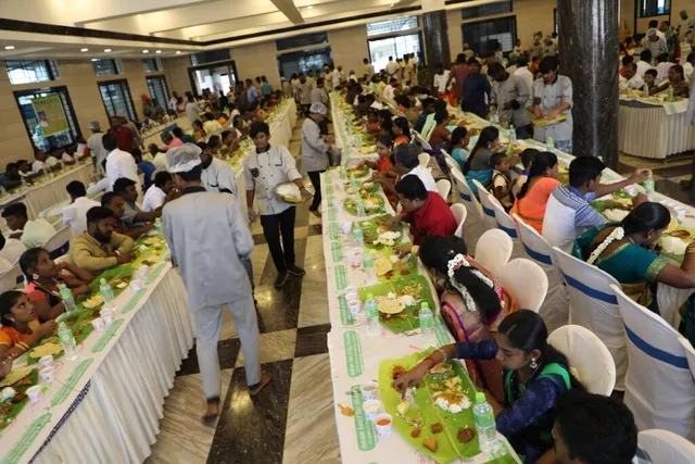 Annai Meenakshi Catering Service - 6