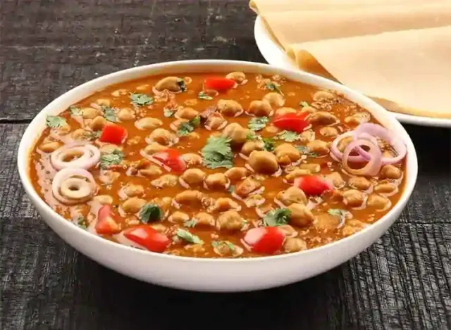 Thai Meenakshi Hotel & Catering - 3