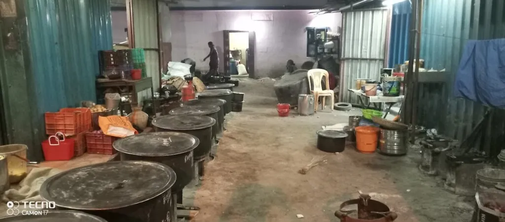 Kareem Bai catering services and junior Bilal hotel