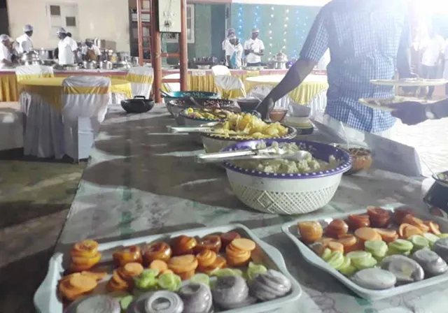 Maadhu Krishna Catering Services - 3