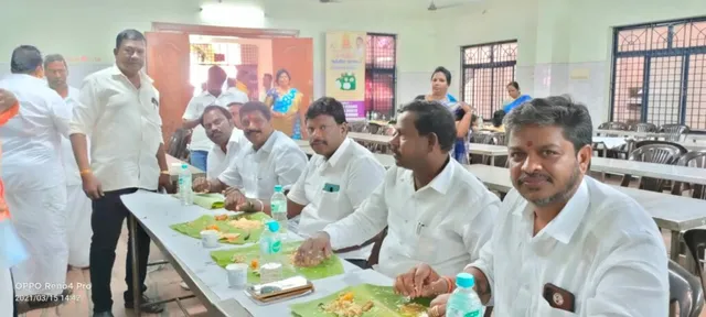 ANDHRA MASTER Catering Service - 2