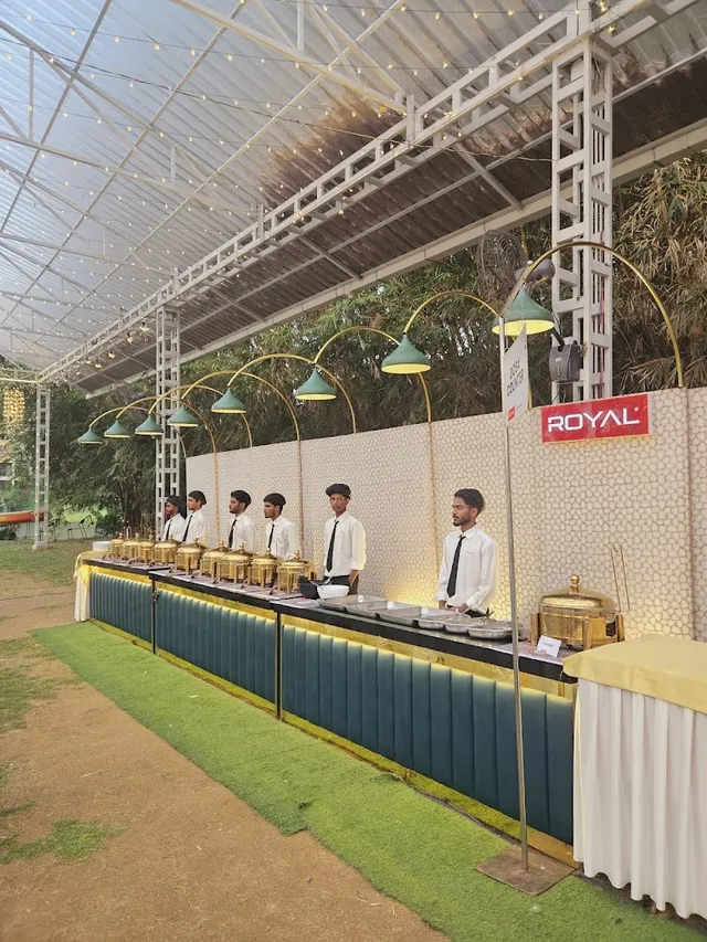 Royal Catering Service - 3