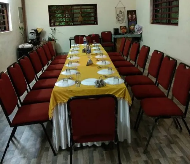 Royal Treat Garden Party Place & Caters - 5