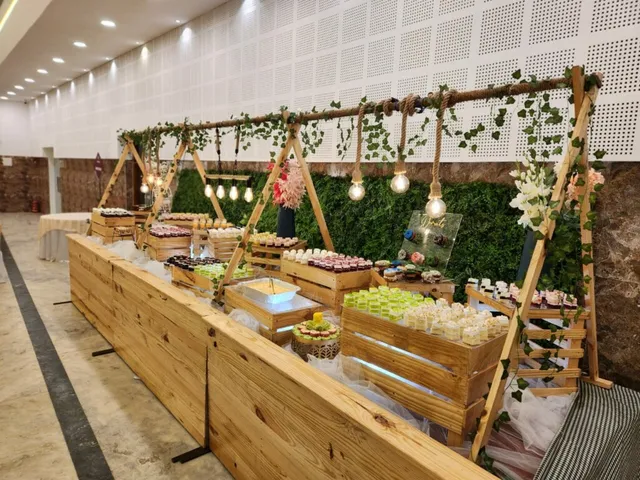 HALLMARK Caterers - 2