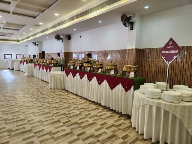 HALLMARK Caterers - 4