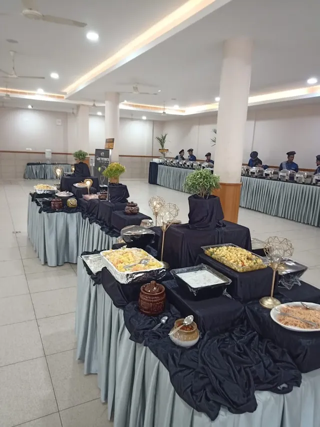 SILVERTOP CATERERS - 2