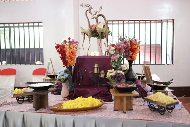 Edens Banquet Caterers - 2