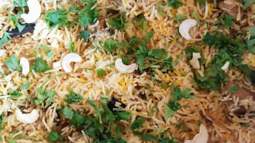 nuzividu vaari caterers