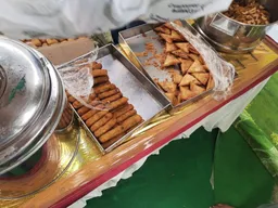 Ruchi Home Foods & Caterers - 4