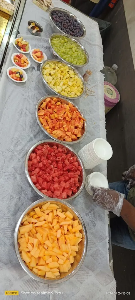 Guntur Vari Kanakamahalakshmi Catering & Suppliers - 2