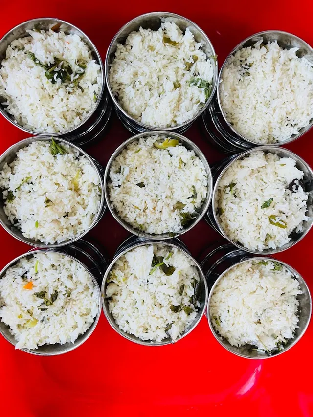 Food Delivery services - sahasrasdabbawala - 4