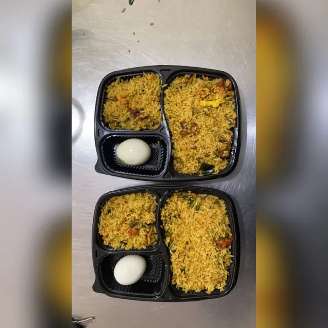 Food Delivery services - sahasrasdabbawala - 7