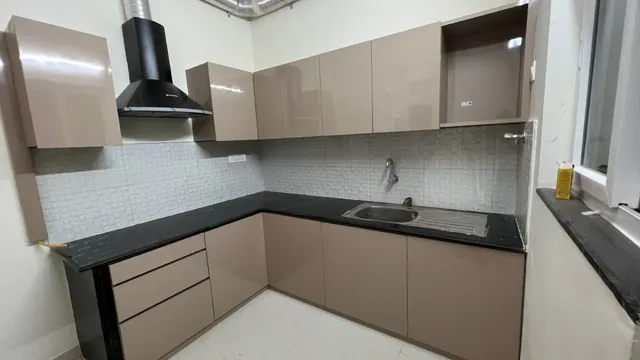 V6 Construction & Interiors - 2