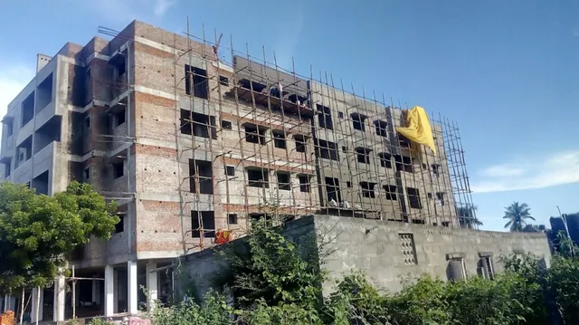 Q-T-B CONSTRUCTION - 4