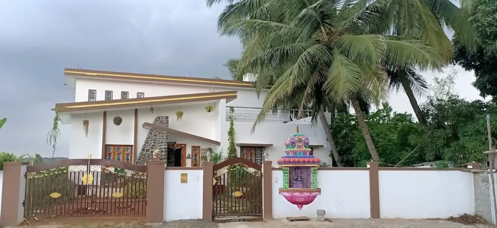 Space Aspire Architects/ Design and Construction