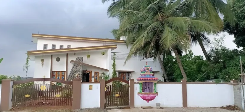 Space Aspire Architects/ Design and Construction