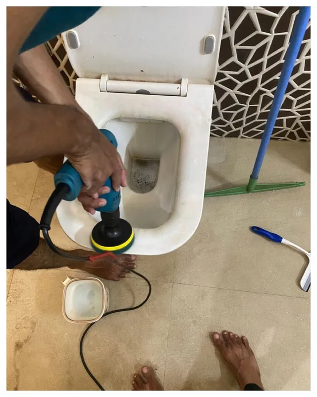 PLAN C CLEANING SOLUTIONS - 18