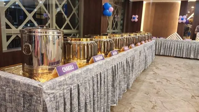 HOT FOOD CATERING ZONE - 4