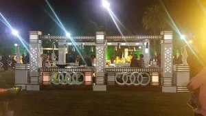 HOT FOOD CATERING ZONE - 8