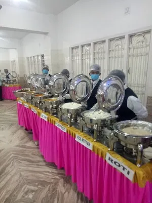 HOT FOOD CATERING ZONE - 69