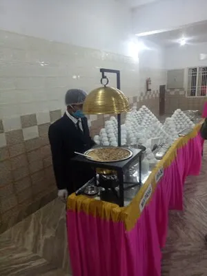 HOT FOOD CATERING ZONE - 74