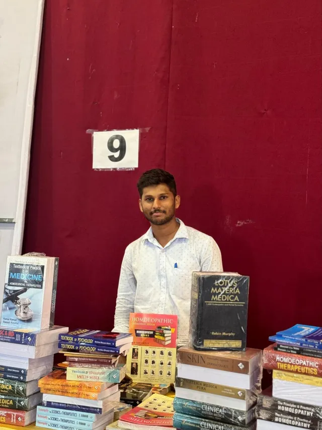 Doctor Cart Medical Book Store - 10