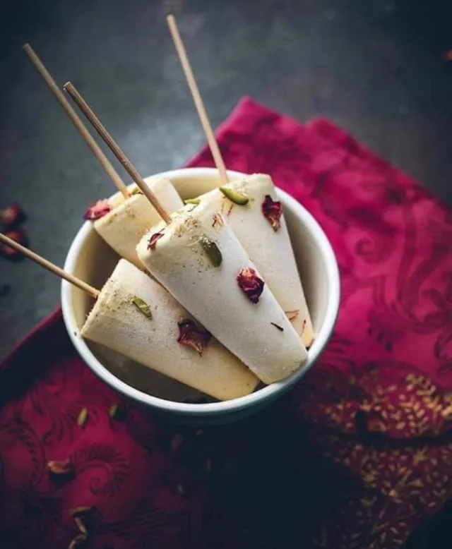 Om Solar Solutions - Best Solar Company in Lucknow | Top Solar Panel Dealer in Lucknow | Rooftop Solar Panel Installation - 2