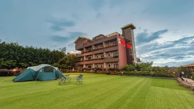 RE:GEN: TA Bharti Resort - 4