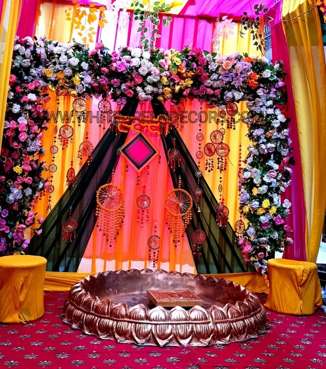 White Green Decors - 4