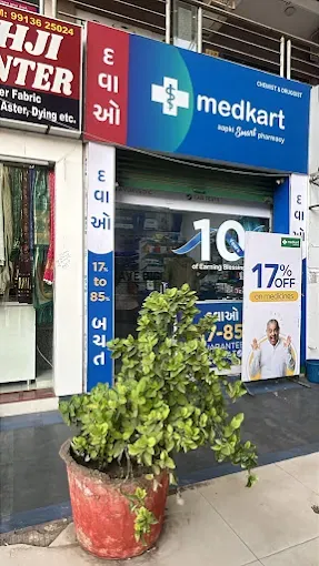 Medkart Pharmacy Mansi Circle - 3