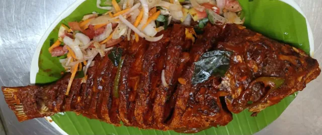 Hotel Emirates Restaurant - 7