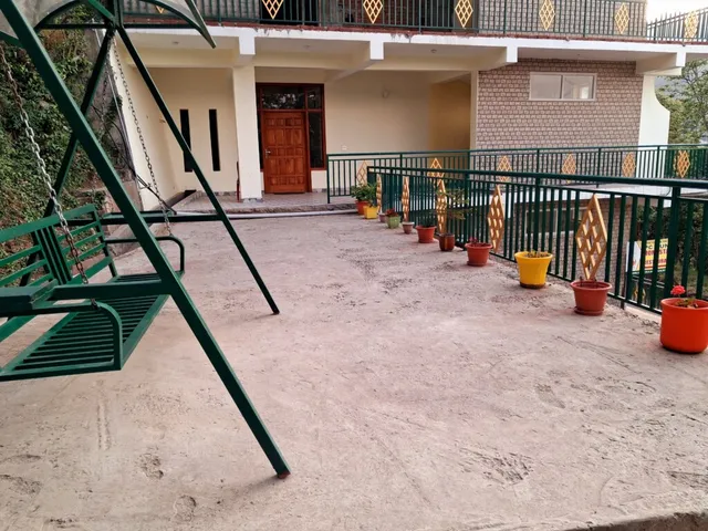 PC KUNJ HOMESTAY & RESTAURANT - 5