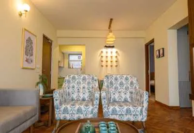 Hotel Maan Residency - 4