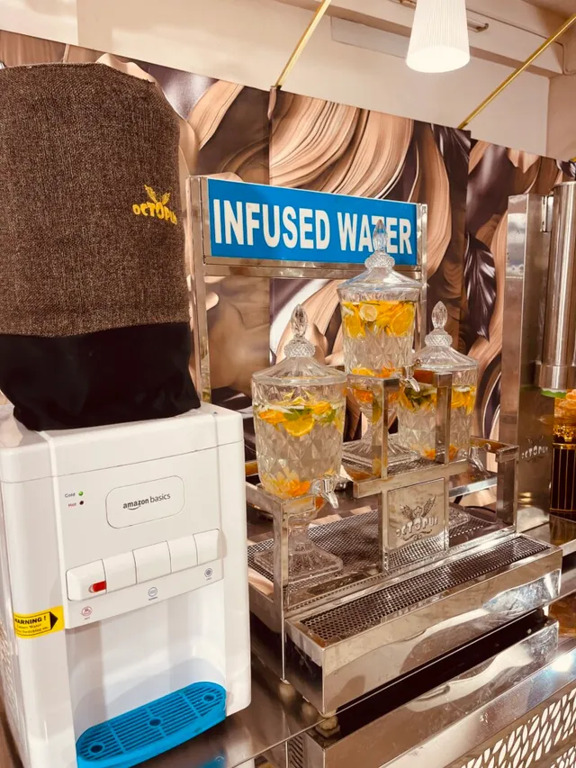 Octopus Caterers & Events Kallettumkara - 9