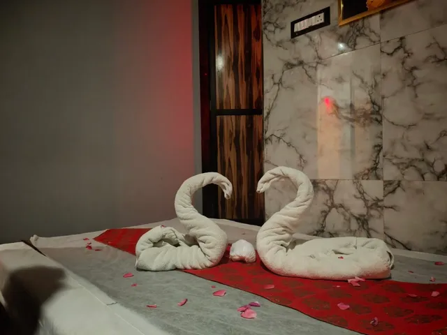 Kyra Luxury Spa in Lower Parel - 5