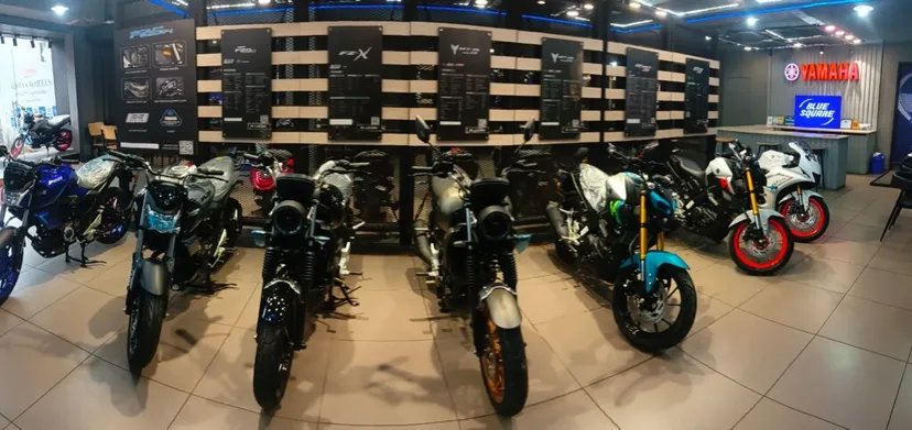 Aditya Wheels| best two wheeler showroom Ulhasnagar