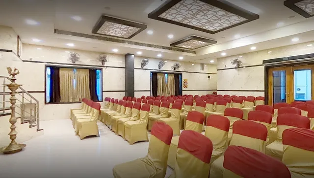 Sri Devi Palace AC Marriage hall - 4