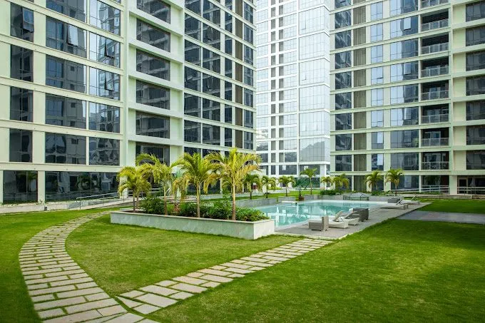 E Residences - Gate 1