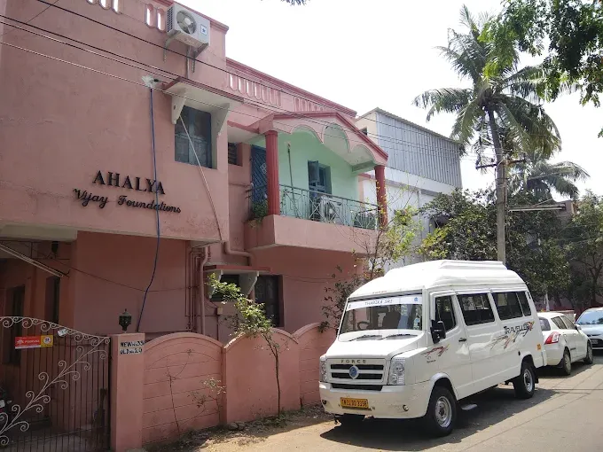 AST Tours 'n' Travels