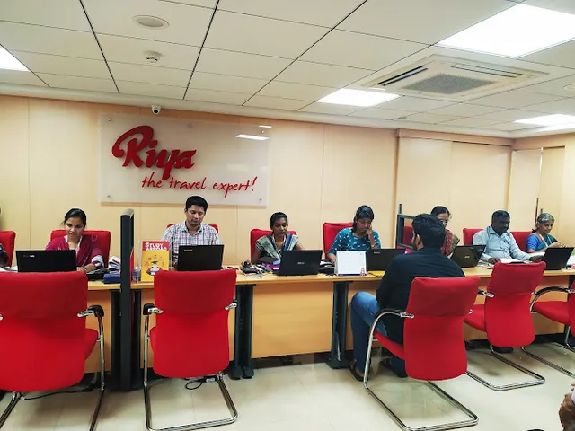 Riya - The Travel Expert | Chennai - 3
