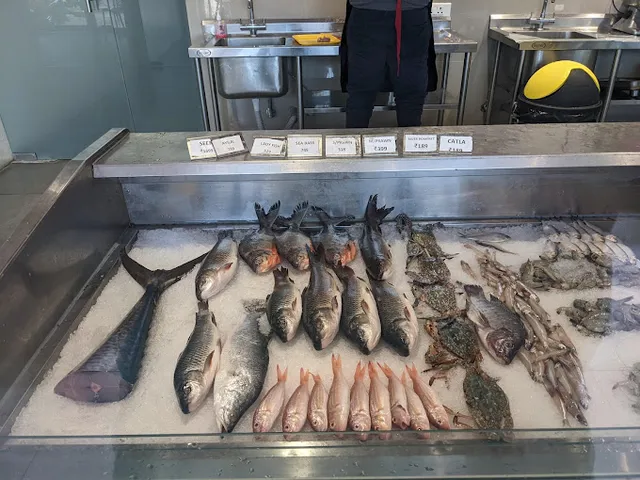 ISKAPO'S Meat Market - 4