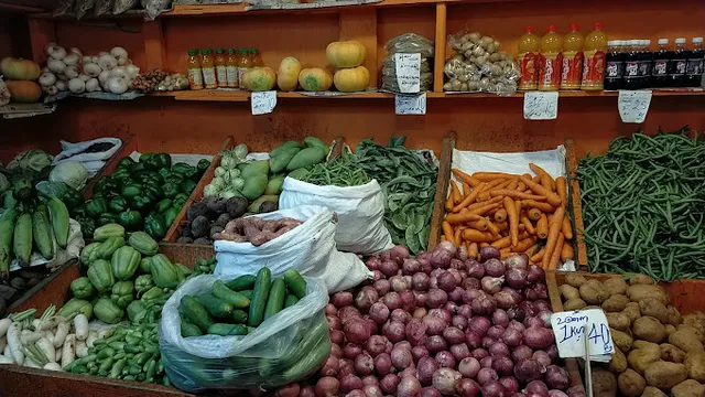 subbiah vegetable and fruits whole sale and retail shop - 3