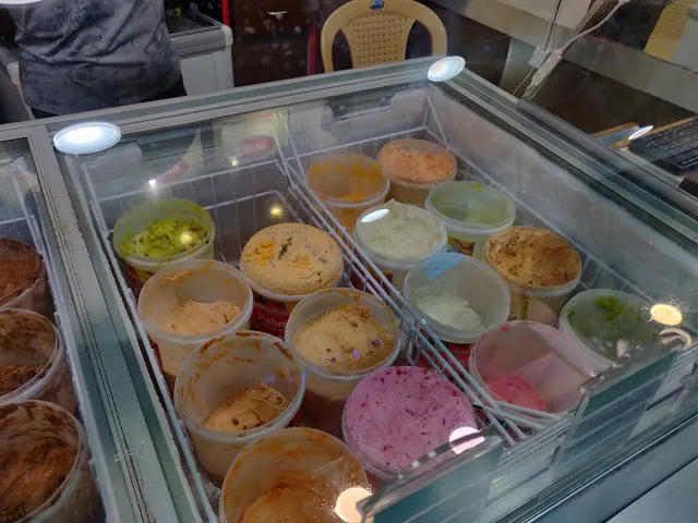 Pabrai's Fresh & Naturelle Ice Creams - 3