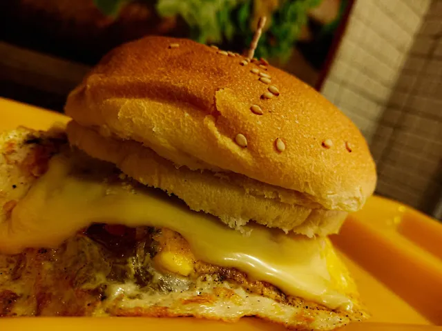 Crunchi ChickBuns Fried Chicken - 3