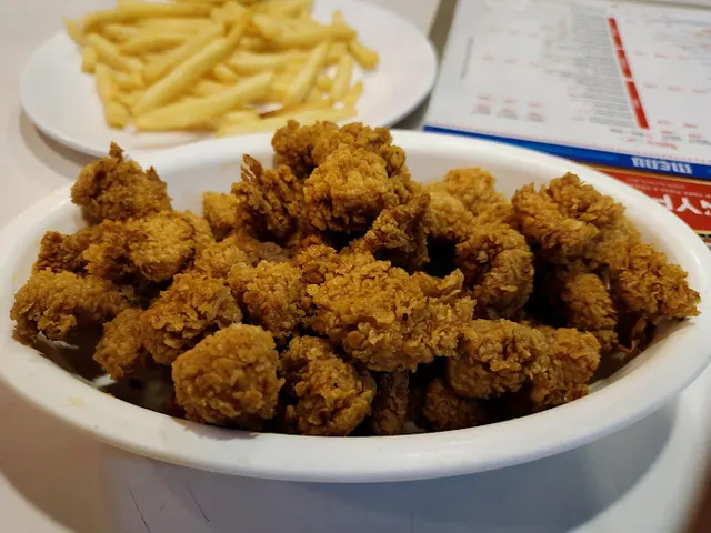 NYPFC - New York Pizza & Fried Chicken - 4