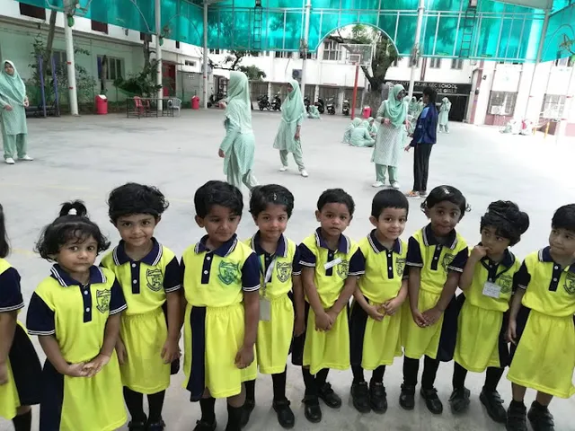 Crescent Matriculation Higher Secondary School For Girls - 3