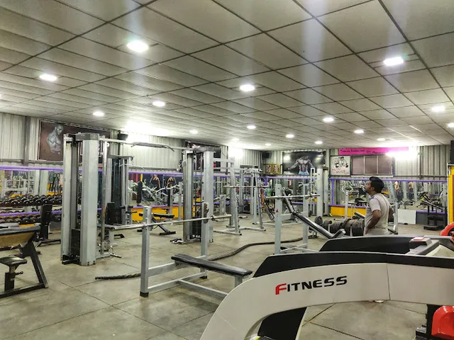 ADDICT GYM & FITNESS CLUB - 5