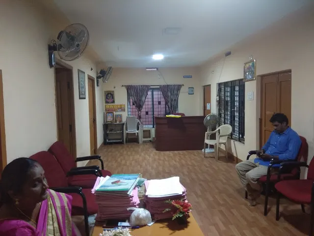 Anushri Acupunture - 4